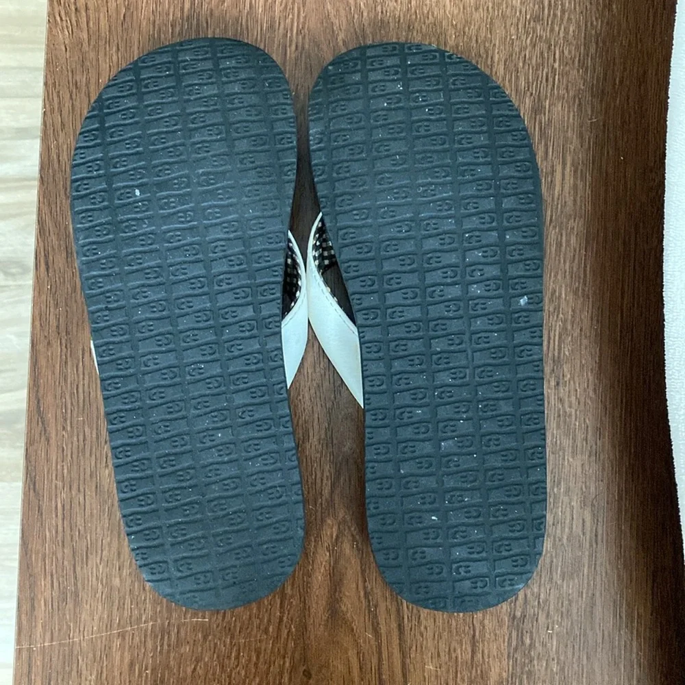 Women’s Sanuk flip flops - Picture 3 of 6